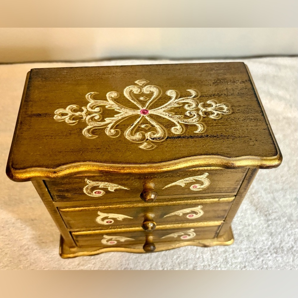 Vintage Wooden Japanese Hand Painted Florentine Jewelry Music Box Dresser - Picture 2 of 12